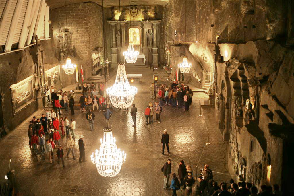 Kopalnia Soli w Wieliczce; Cezary p, CC BY-SA 3.0, via Wikimedia Commons